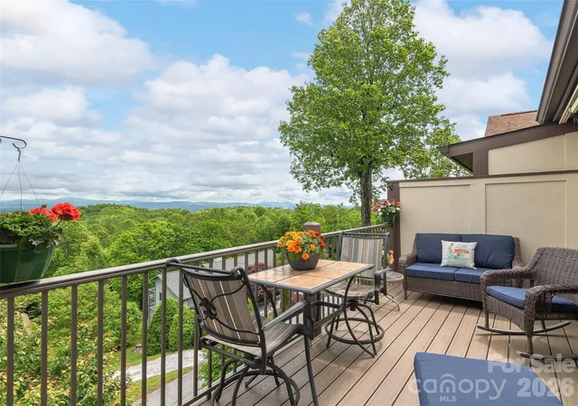 503-fleetwood-plz-hendersonville-nc-28739/hzid_d41572a6