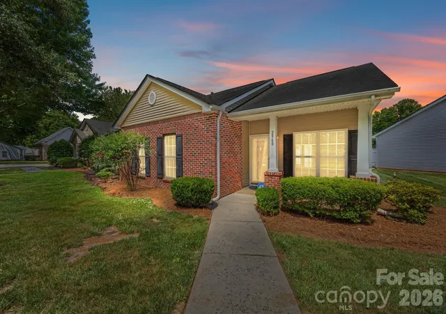 2960-zion-renaissance-ln-charlotte-nc-28269/hzid_6e4b0674