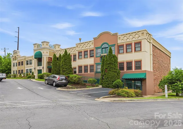 37-hiawassee-st-e103-asheville-nc-28801/hzid_46ae63eb