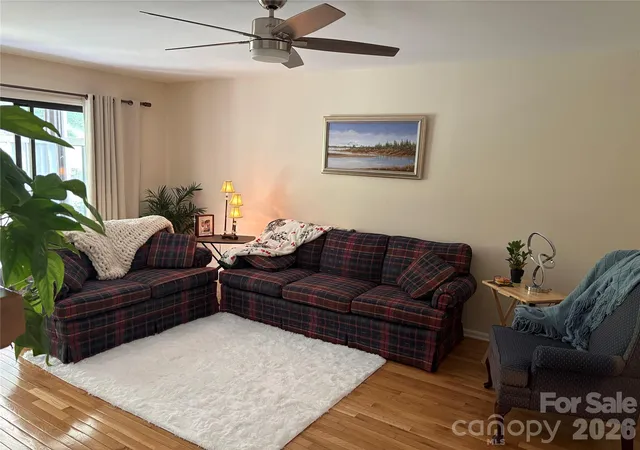610-britton-creek-dr-hendersonville-nc-28791/hzid_6fe10951