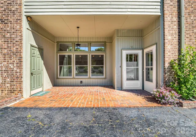 44-jervey-rd-4c-tryon-nc-28782/hzid_30592ac7
