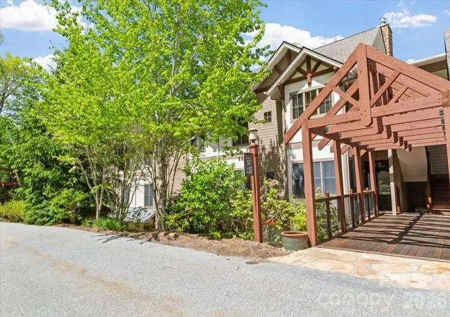 52-logging-horse-rd-a102-burnsville-nc-28714/hzid_915627a3