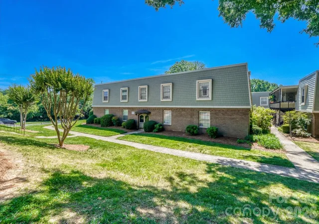 2610-park-rd-b-charlotte-nc-28209/hzid_376c3d72