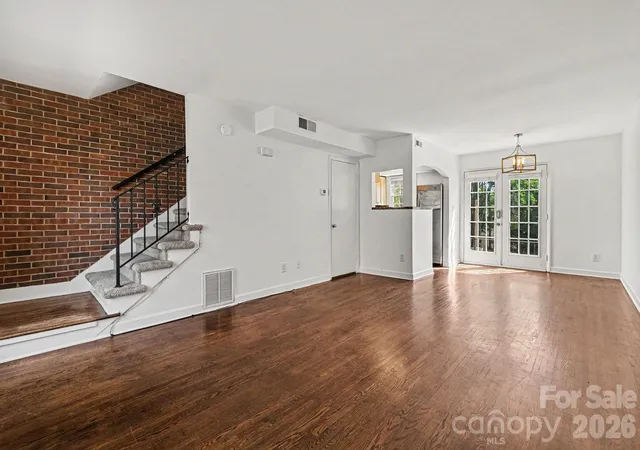 4329-hathaway-st-b-charlotte-nc-28211/hzid_1a9ff1e3