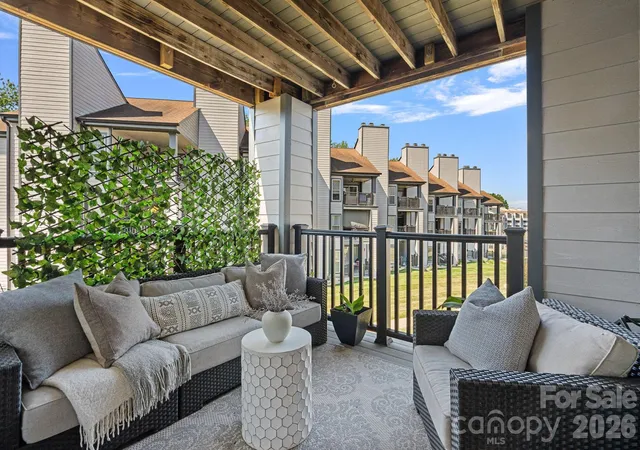 18845-vineyard-point-ln-cornelius-nc-28031/hzid_bfc69316