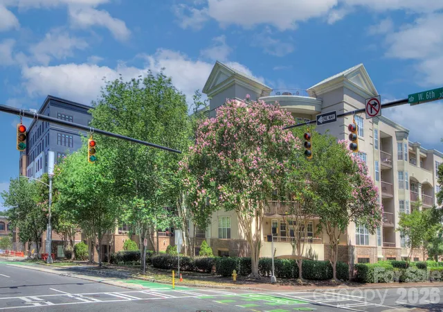 405-w-7th-st-303-charlotte-nc-28202/hzid_e73b3ef8