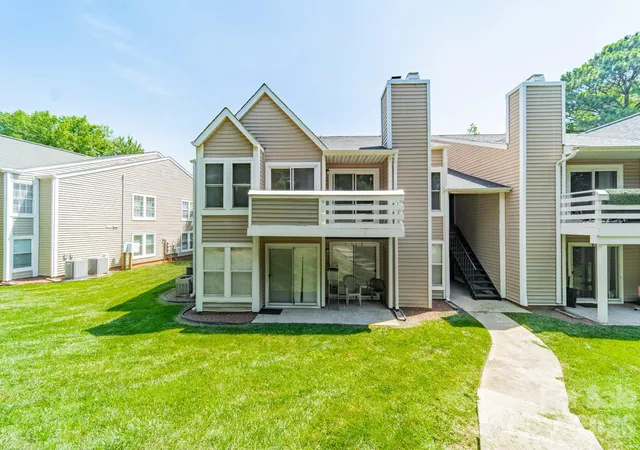 9605-vinca-cir-g-charlotte-nc-28213/hzid_5d64d2a2