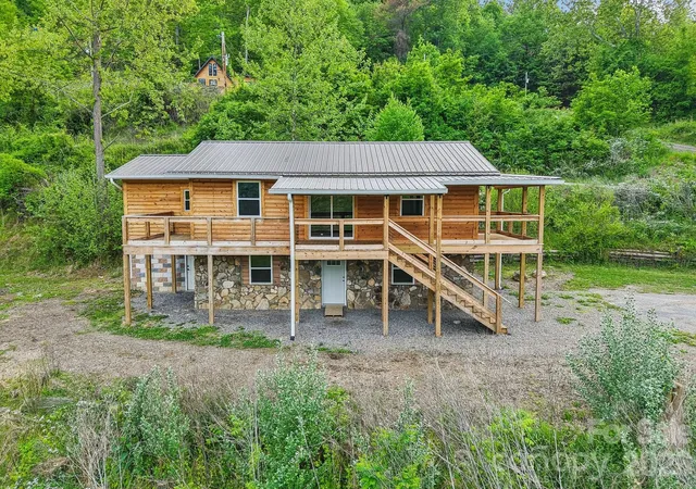 137-red-maple-ln-burnsville-nc-28714/hzid_46ee5d37