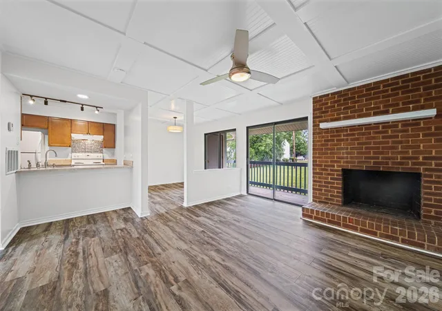 11023-harrowfield-rd-charlotte-nc-28226/hzid_b953b3fe