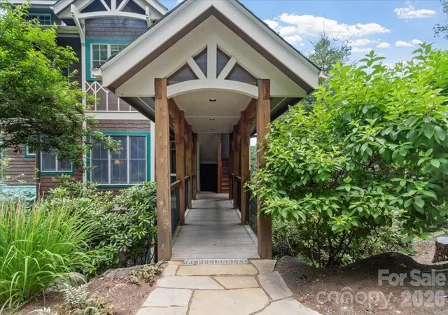 45-creekside-wy-i-202-burnsville-nc-28714/hzid_dd72e0a6