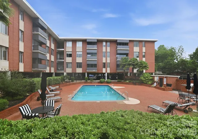 1300-queens-rd-416-charlotte-nc-28207/hzid_68d31931