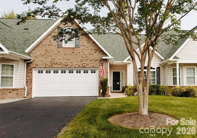 47-victoria-park-dr-hendersonville-nc-28792/hzid_7161d2b6