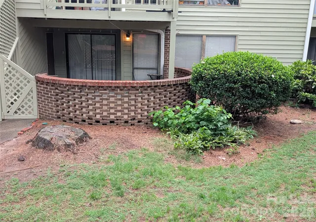 1600-sharon-rd-charlotte-nc-28210/hzid_10d7e9e9