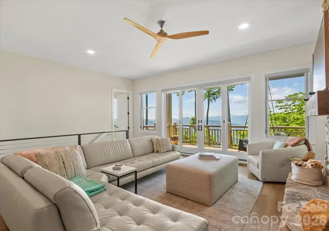 530-andrew-banks-rd-b-4-burnsville-nc-28714/hzid_e1b48d80