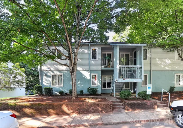1906-meadowlark-ln-15-charlotte-nc-28210/hzid_7576b280
