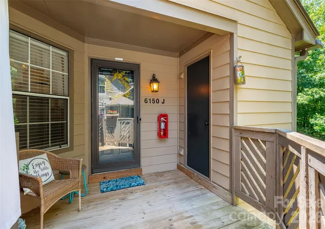 6150-gray-gate-ln-charlotte-nc-28210/hzid_363bb6c6