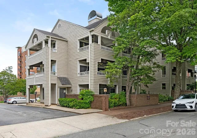 212-w-10th-st-3-charlotte-nc-28202/hzid_f1a70598