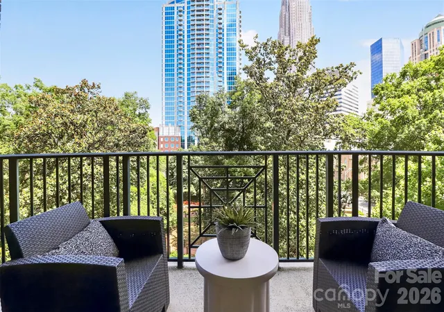 300-w-5th-st-609-charlotte-nc-28202/hzid_c3ab28b2