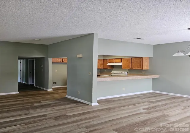 1831-j-julian-ln-charlotte-nc-28208/hzid_c9896a68