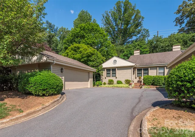 3201-saint-augustine-pl-asheville-nc-28805/hzid_3f6b5d01