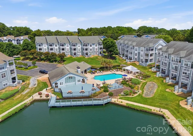 18817-nautical-dr-cornelius-nc-28031/hzid_ad6eb1d5