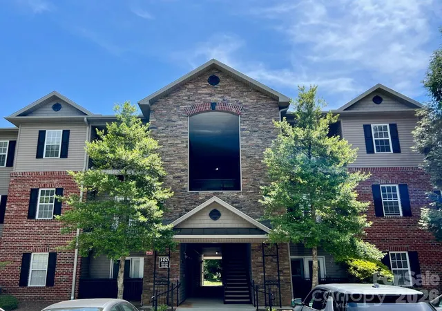111-appeldoorn-cir-asheville-nc-28803/hzid_d2dc40cf