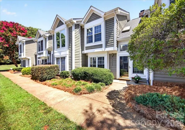 8220-legare-ct-charlotte-nc-28210/hzid_87f02c05
