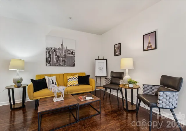 1620-arlyn-cir-l-charlotte-nc-28213/hzid_def39053