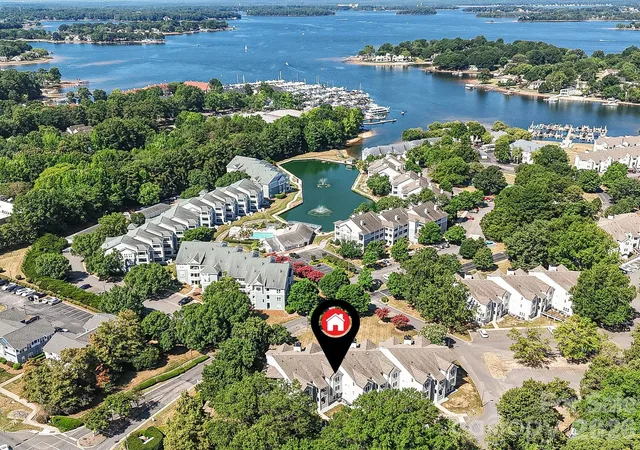 18817-nautical-dr-302-cornelius-nc-28031/hzid_8ee4aa08