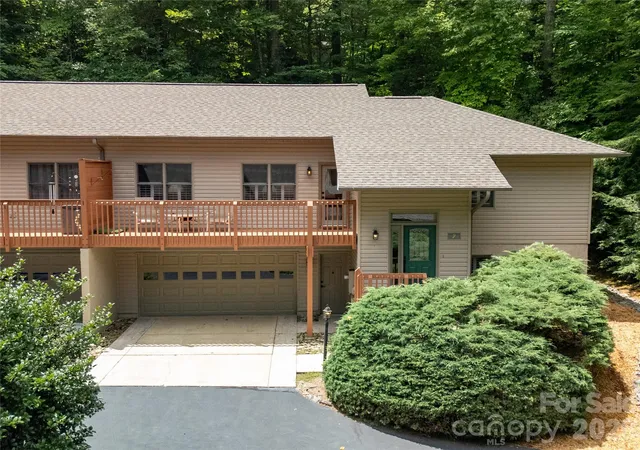 2-duya-ct-brevard-nc-28712/hzid_6dbbbe43