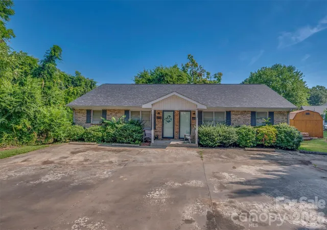 143-big-springs-ave-forest-city-nc-28043/hzid_dfbaad29