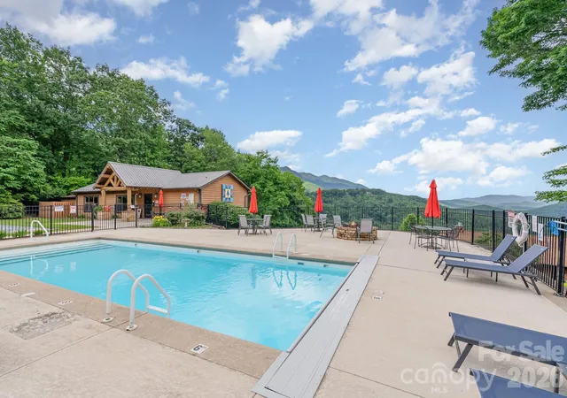 508-over-look-dr-pisgah-2-burnsville-nc-28714/hzid_2676bb1f