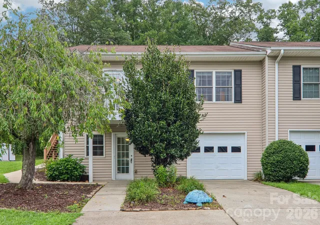 3311-sandy-dr-1-hendersonville-nc-28792/hzid_bcdcc3c9