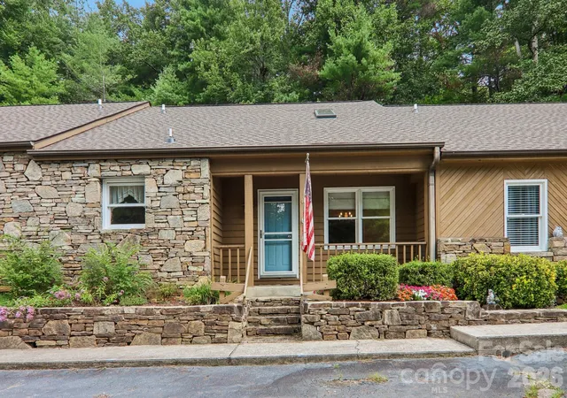 40-sagebrush-cir-etowah-nc-28729/hzid_e83f0b40