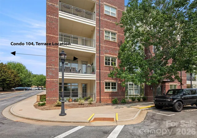 5-farleigh-st-104-asheville-nc-28803/hzid_cdf7a289