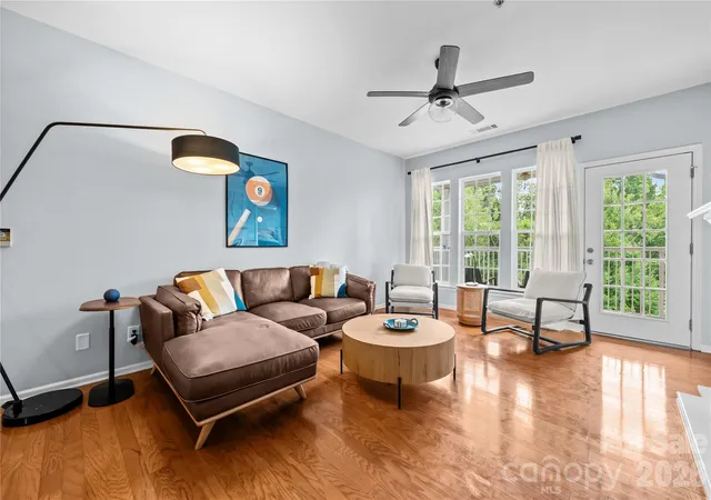11576-costigan-ln-8404-charlotte-nc-28277/hzid_fcfa0212