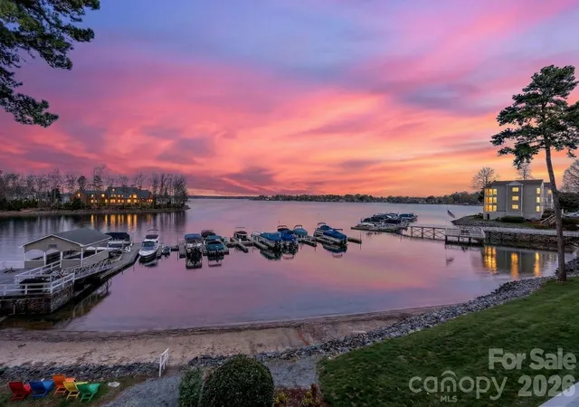 20407-harborgate-ct-404-cornelius-nc-28031/hzid_bfcce4f1