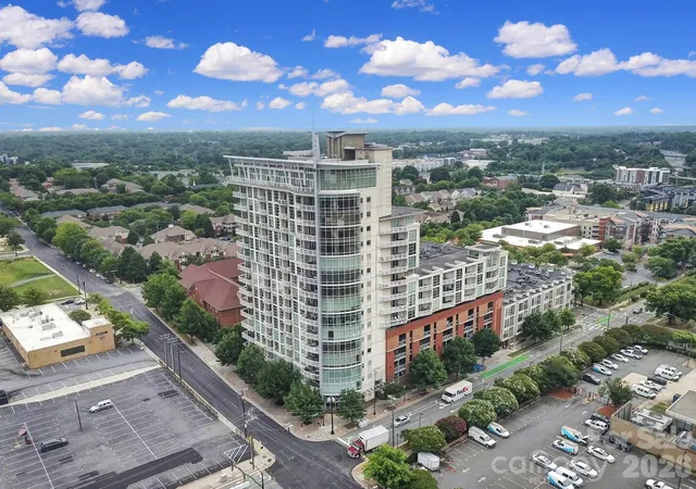 505-e-6th-st-909-charlotte-nc-28202/hzid_272254b1