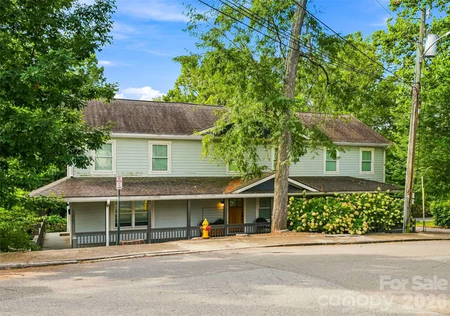 141-courtland-ave-2-asheville-nc-28801/hzid_4448d0a5