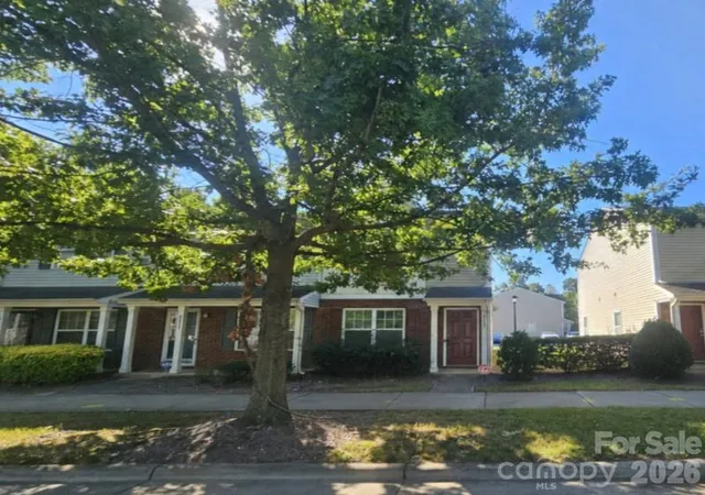 4657-johnston-oehler-rd-charlotte-nc-28269/hzid_d79703e2