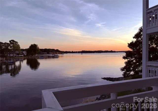 17925-kings-point-dr-d-cornelius-nc-28031/hzid_8d3aa411