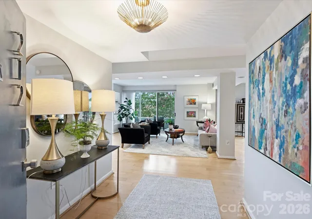 1300-reece-rd-212-charlotte-nc-28209/hzid_1de6b128
