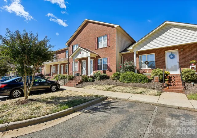 102-brandywine-dr-ne-conover-nc-28613/hzid_21658cac