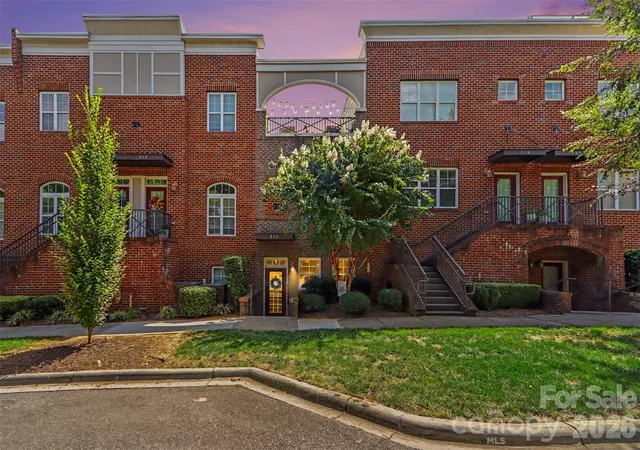 214-harbour-pl-dr-davidson-nc-28036/hzid_7a2b008b
