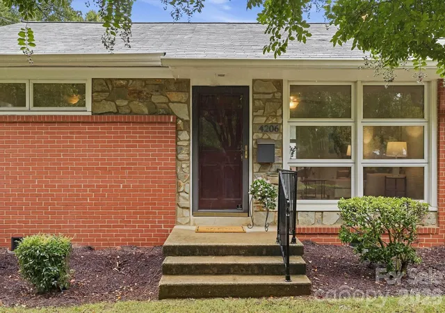4206-randolph-rd-charlotte-nc-28211/hzid_b23ac19f