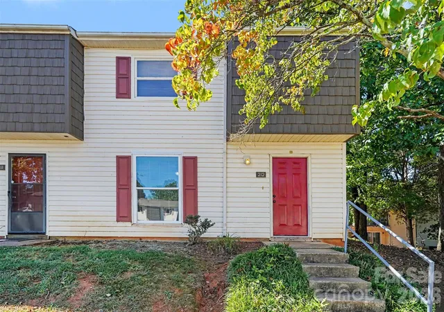 7964-shady-oak-trl-212-charlotte-nc-28210/hzid_dbfae5bd