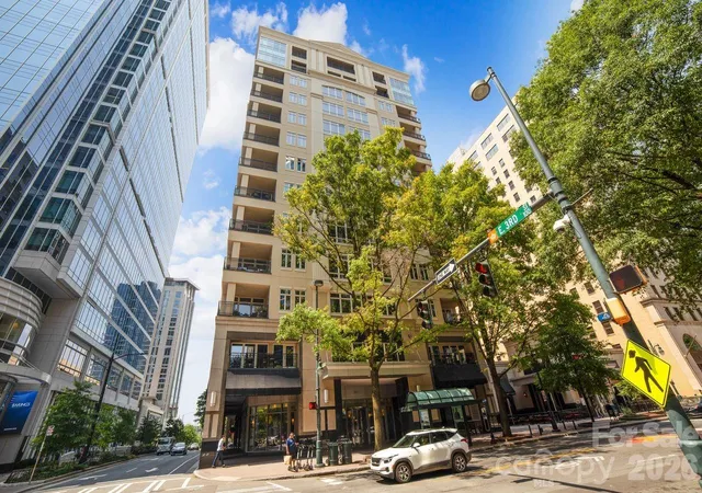 230-s-tryon-st-511-charlotte-nc-28202/hzid_c97d7a6d