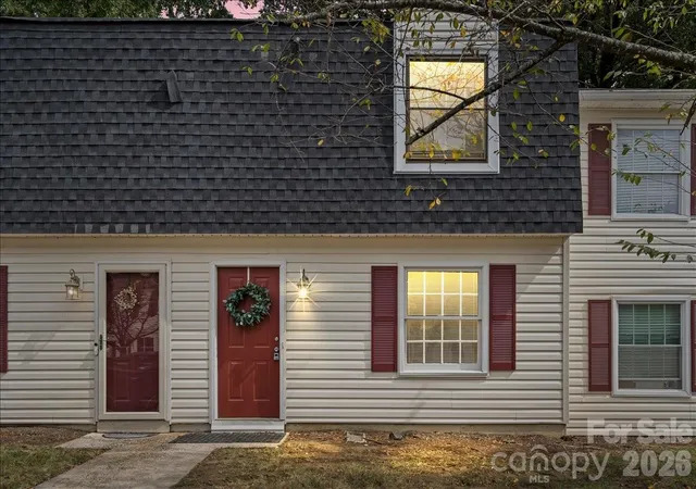 2220-yorkhills-dr-2-charlotte-nc-28217/hzid_b7f72866