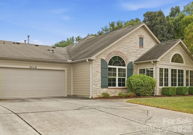 3546-s-bank-ct-matthews-nc-28105/hzid_81cfba86
