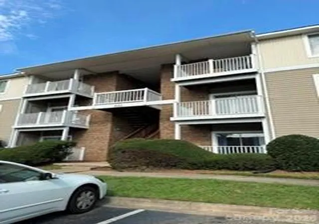 9547-university-ter-dr-e-charlotte-nc-28262/hzid_c0dd316d